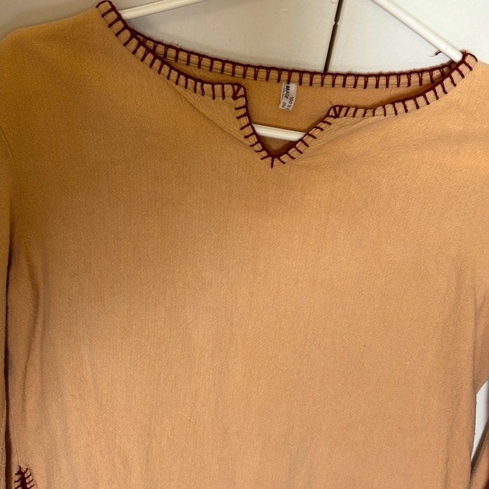 Handmade 100% cotton embroidered top. Made in Thailand. Small​